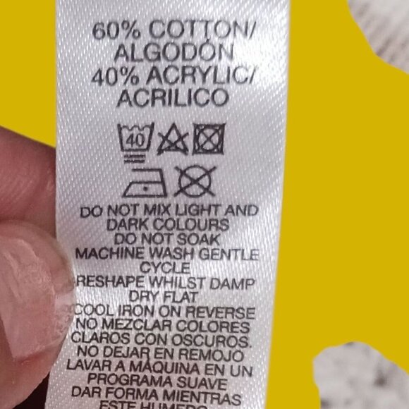 Dunnes Sleeveless & Vest Crochet Sweater Tank Top beige/White Small - Picture 7 of 10